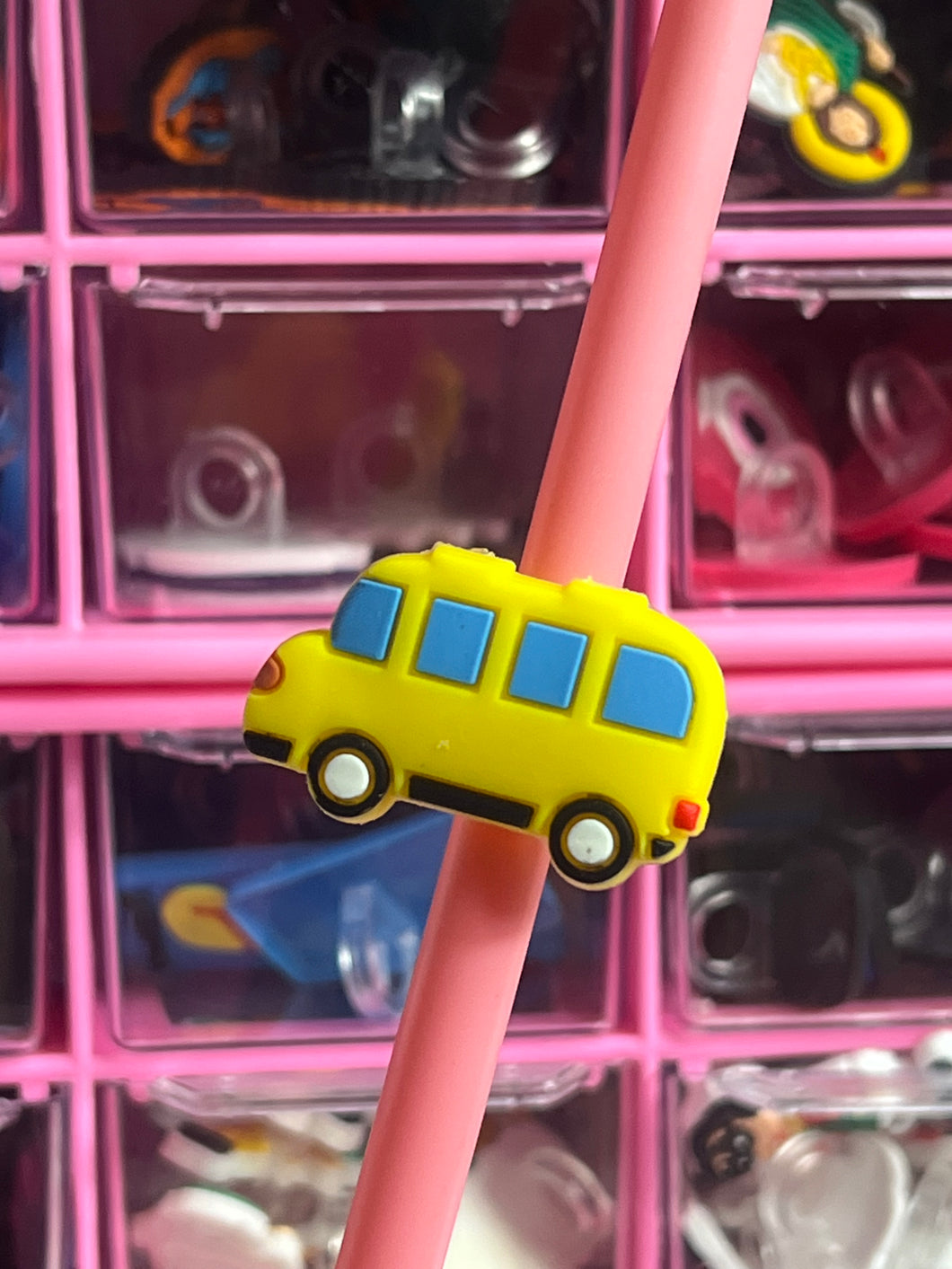 Straw Topper School Bus