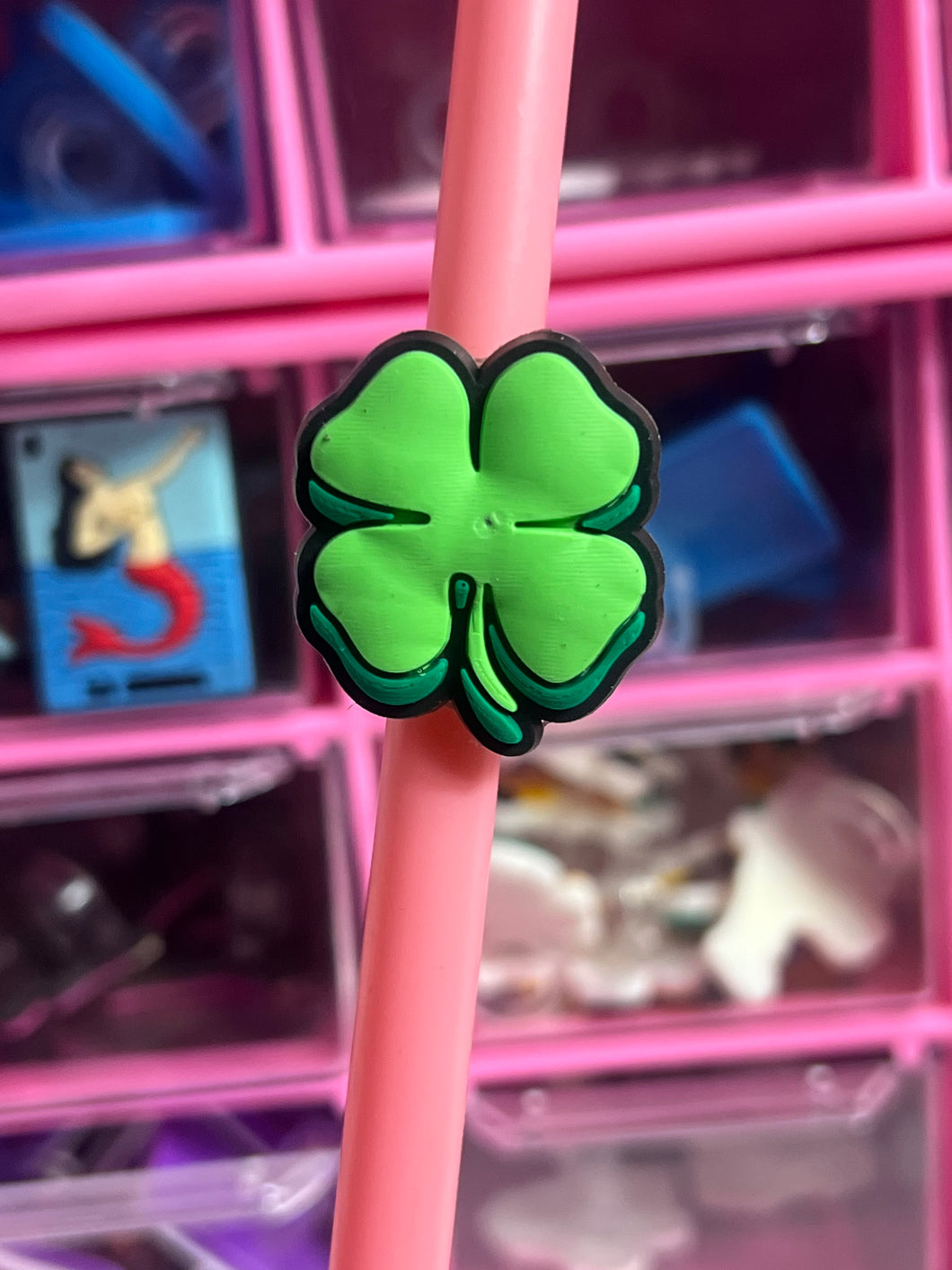 Straw Topper Green Clover