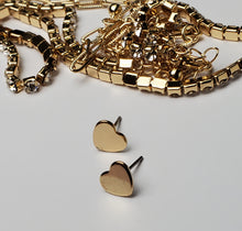 Load image into Gallery viewer, DOUBLE LAYER HEARTS NECKLACE WITH HEART EARRINGS
